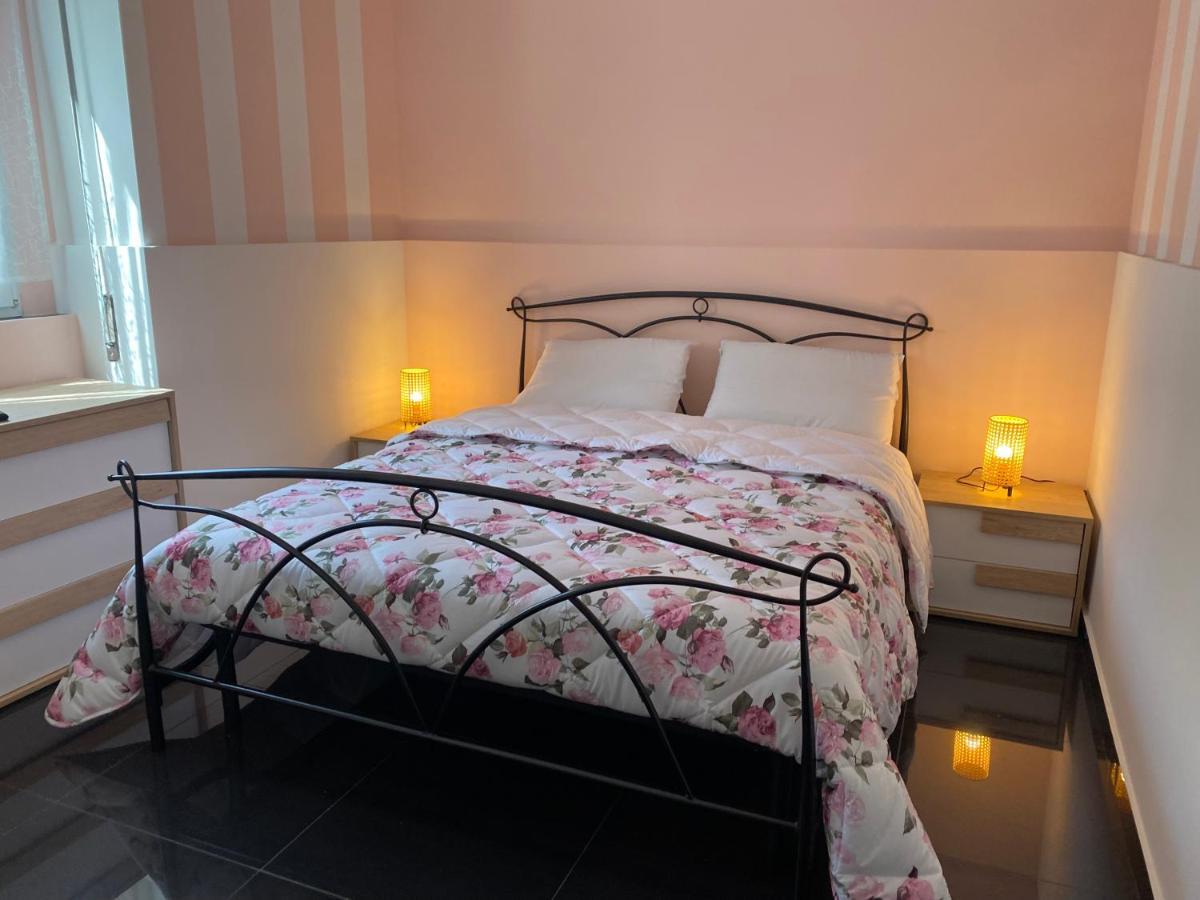 Casa Pirandello 12 Apartment คาตาเนีย ภายนอก รูปภาพ